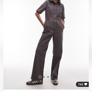 Topshop Charcoal Utility
Jumpsuit - size 8 US
